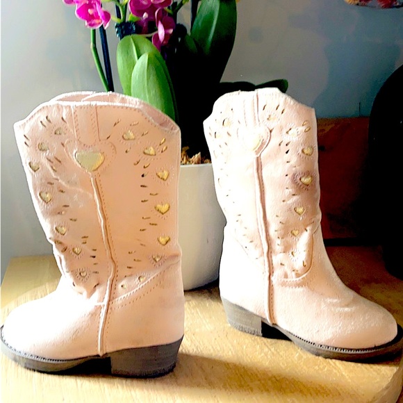 Other - Cute pink little girls boots Size 5 1/2